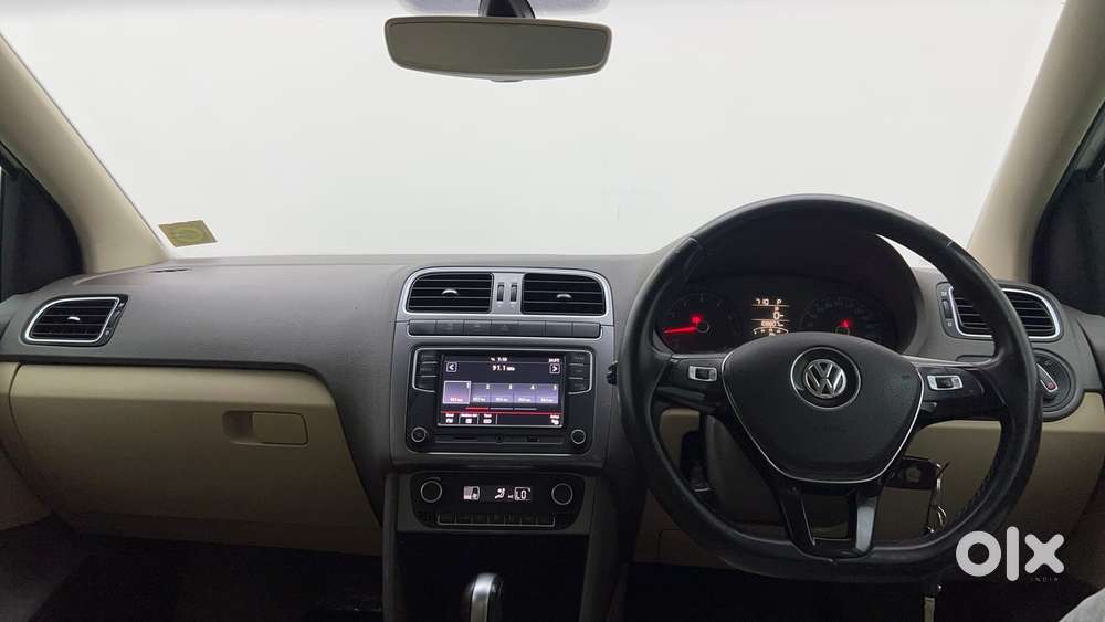 Volkswagen Vento Tsi, 2021, Petrol