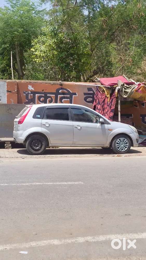 Gadi Ka Paper Ok Gadi Renewal Bhi Abhi Hui Hai Gadi Mein Koi Kaam Nahi