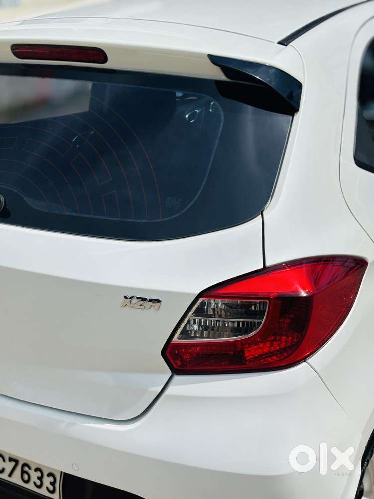 Tata Tiago 1.2 Revotron Xza, 2017, Petrol