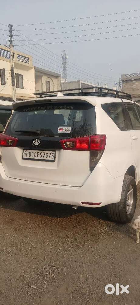 Toyota Innova Crysta 2017 Diesel 175000 Km Driven