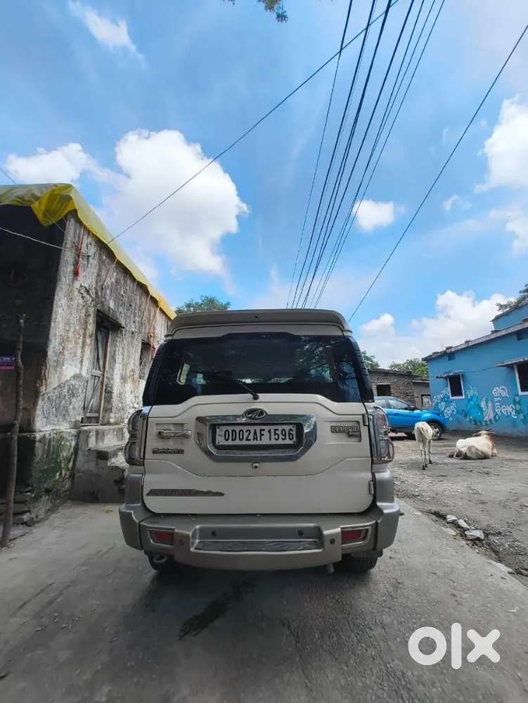 Mahindra Scorpio 2.2 Diesel 2016