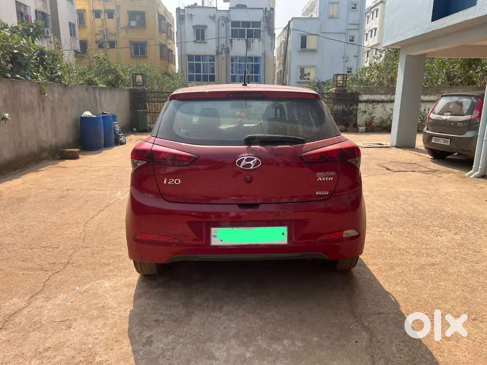 Hyundai New I20 2015 Petrol 600000 Km Driven