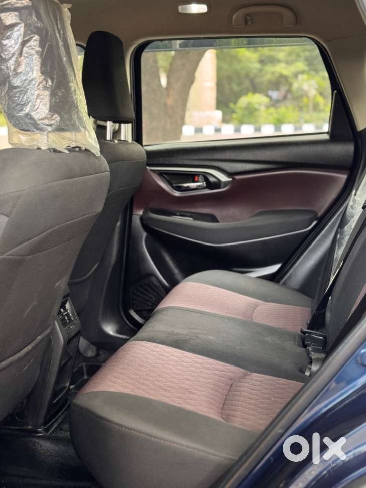 Maruti Suzuki Grand Vitara 1.5 Sigma Smart Hybrid, 2023, Petrol