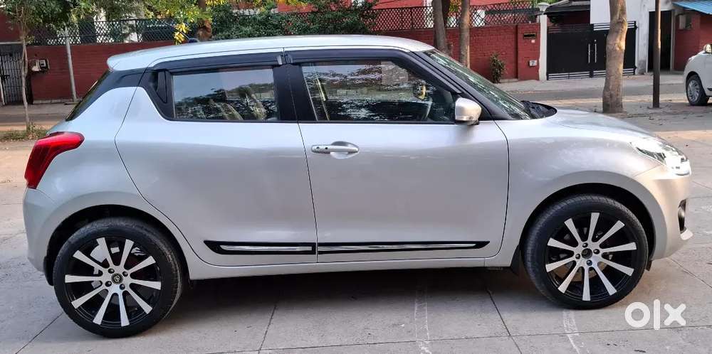 Maruti Suzuki Swift 2022 Petrol 26000 Km Driven