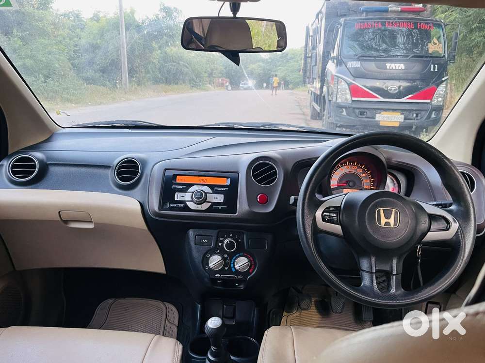 Honda Brio, 2013, Petrol