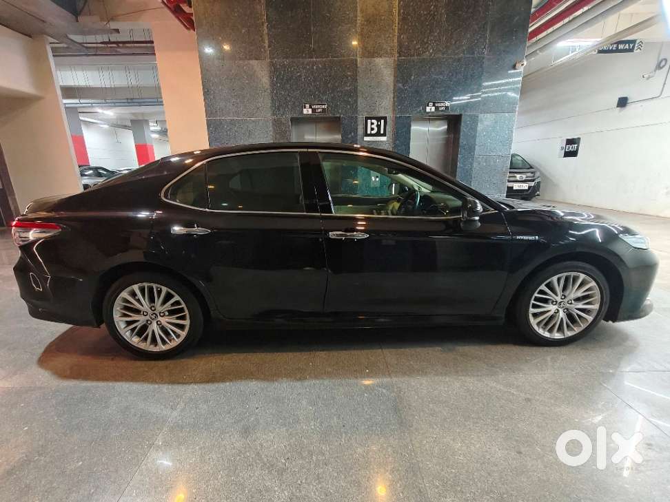 Toyota Camry Hybrid, 2020, Petrol