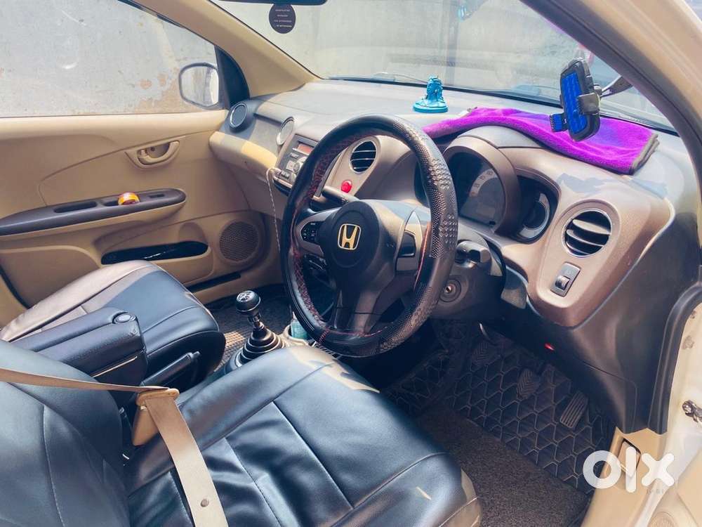 Honda Brio S Mt 2013  Petrol  Well Maintained  Excellent Condition