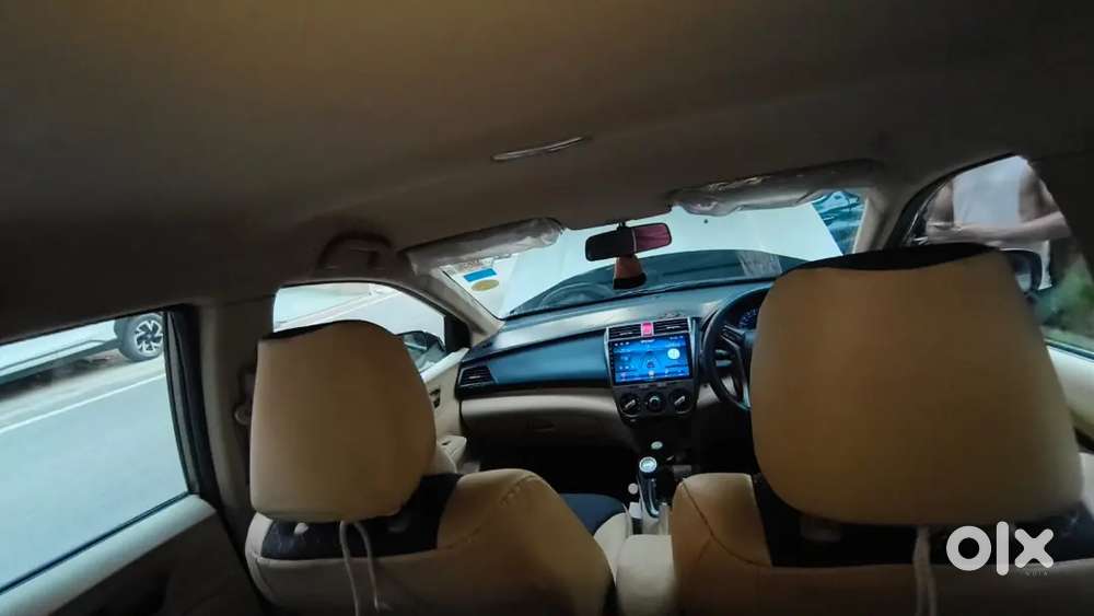 Honda City 1.5 Sv 2015,cng Brand New Company Kit