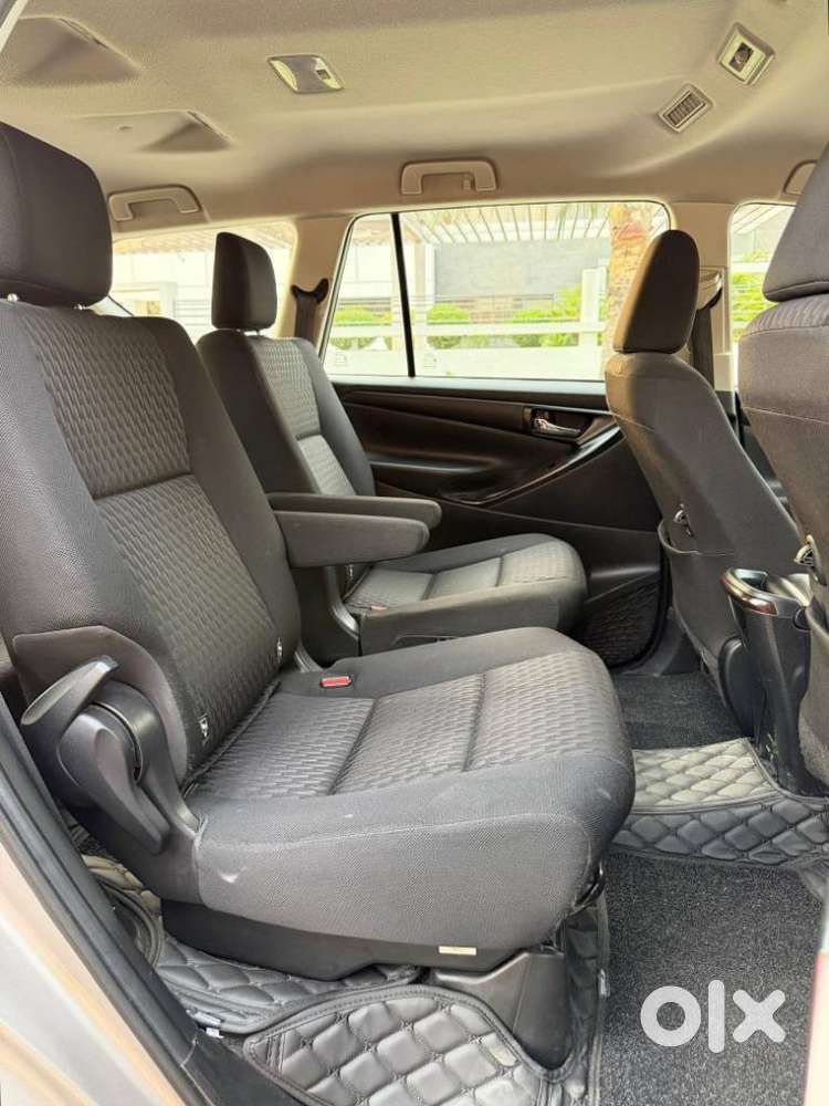 Toyota Innova Crysta 2.4 Gx Limited Edition At 7 Str, 2022, Diesel