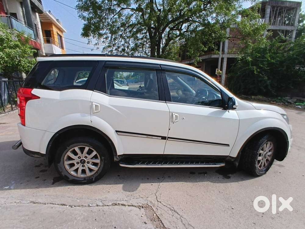Mahindra Xuv500 2017 Year