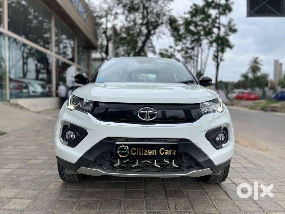 Tata Nexon 1.2 Revotron Xza Plus, 2023, Petrol