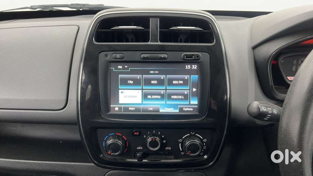 Renault Kwid 2019-ongoing 1.0 Rxt Amt (o), 2017, Petrol