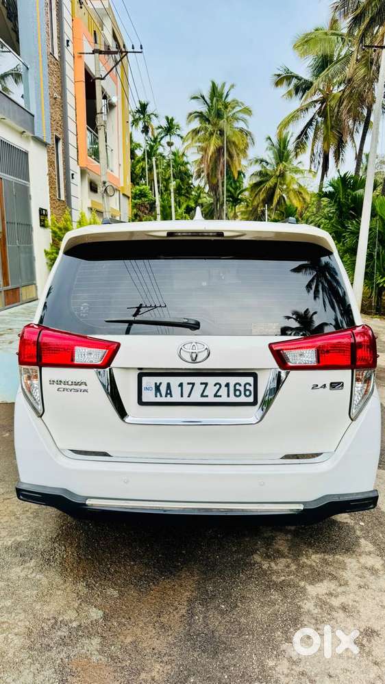 Toyota Innova 2.5 Zx Diesel 7 Seater Bsiii, 2017, Diesel