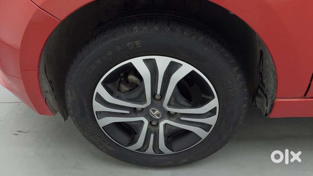 Tata Tiago 1.2 Revotron Xta, 2023, Petrol