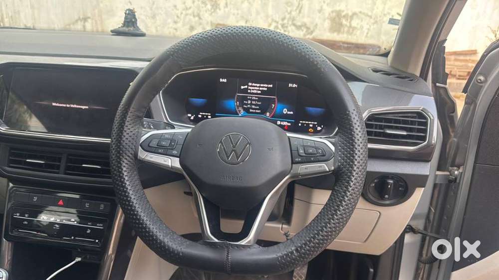 Volkswagen Taigun 1.0 Topline Mt (2023) Single Handed Driven