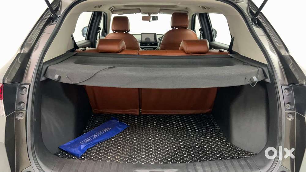 Honda Elevate Vx Mt, 2023, Petrol