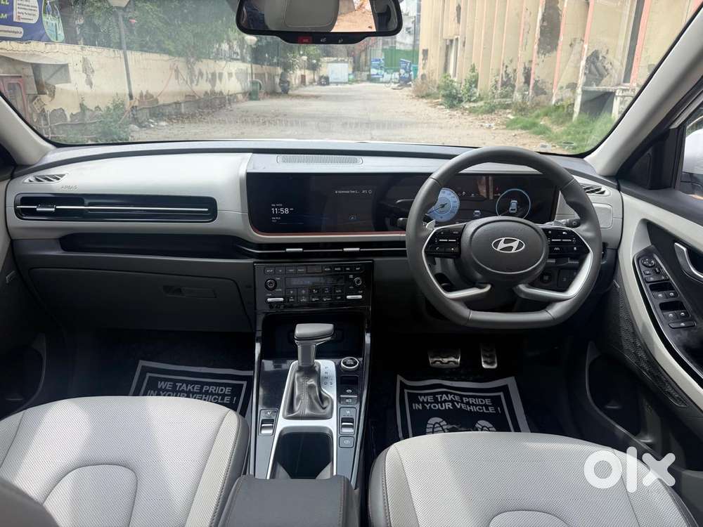 Hyundai Creta Sx (o) 1.5 Petrol Cvt, 2025, Petrol