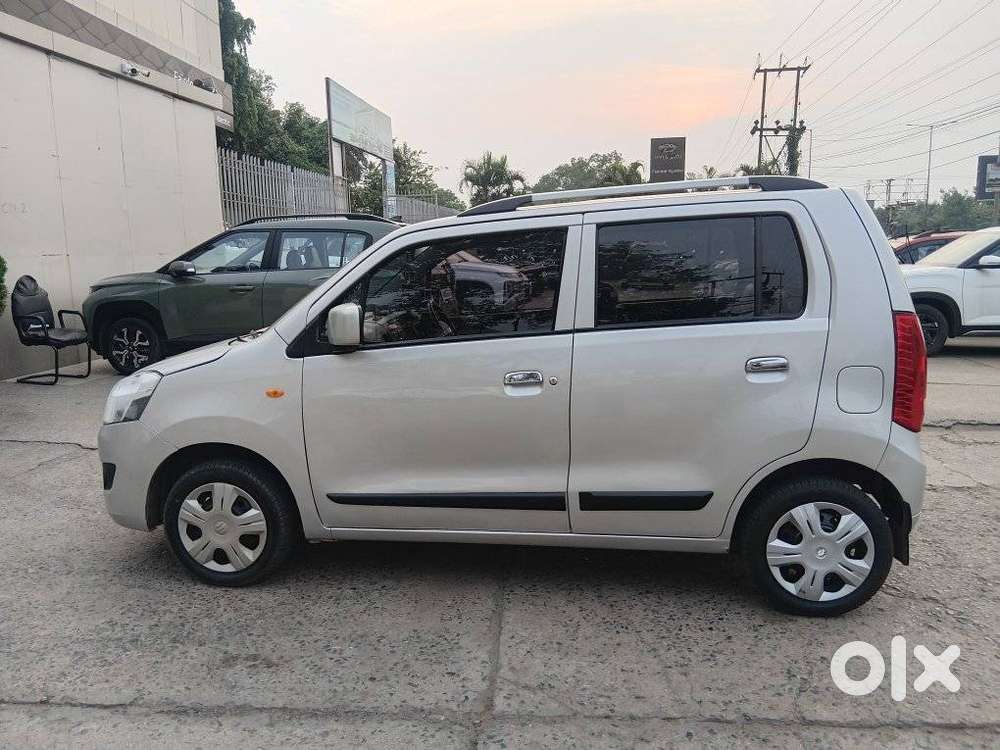 Maruti Suzuki Wagon R Vxi, 2017, Petrol