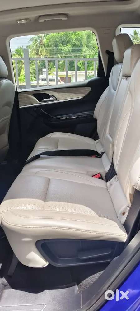 Volvo S90 D4