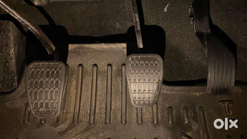 Tata Punch Camo Adventure Mt, 2022, Petrol
