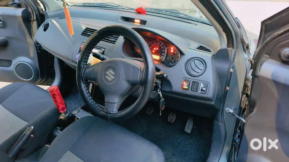 Maruti Suzuki Swift 2010