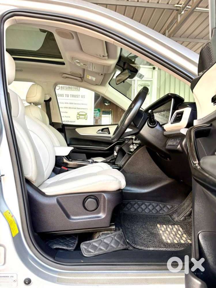 Mahindra Xuv700 Ax7 Luxury Pack Awd, 2023, Diesel