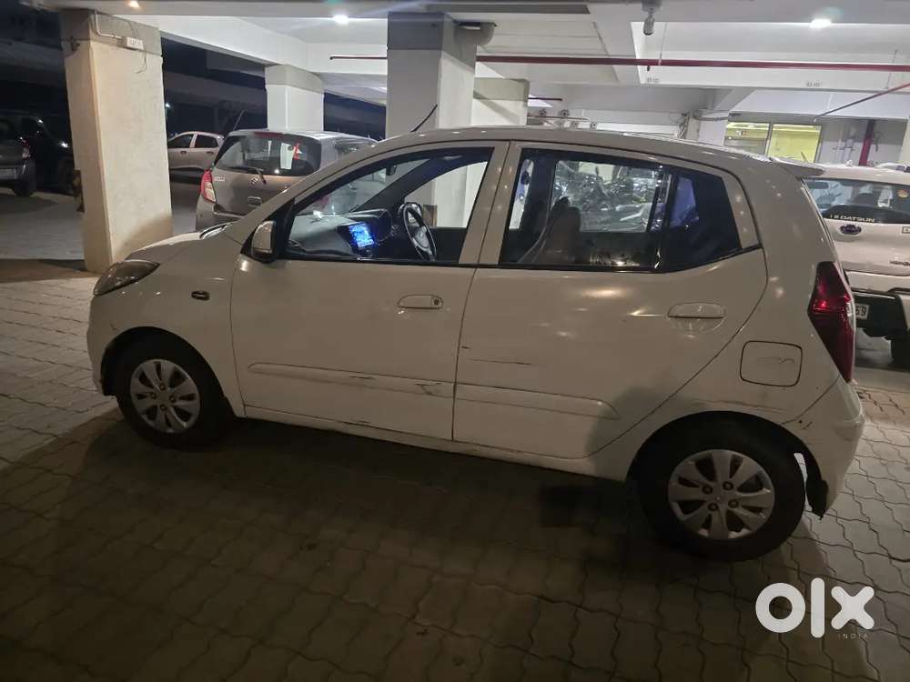 Hyudai I10 Sportz Geniun 33000kms