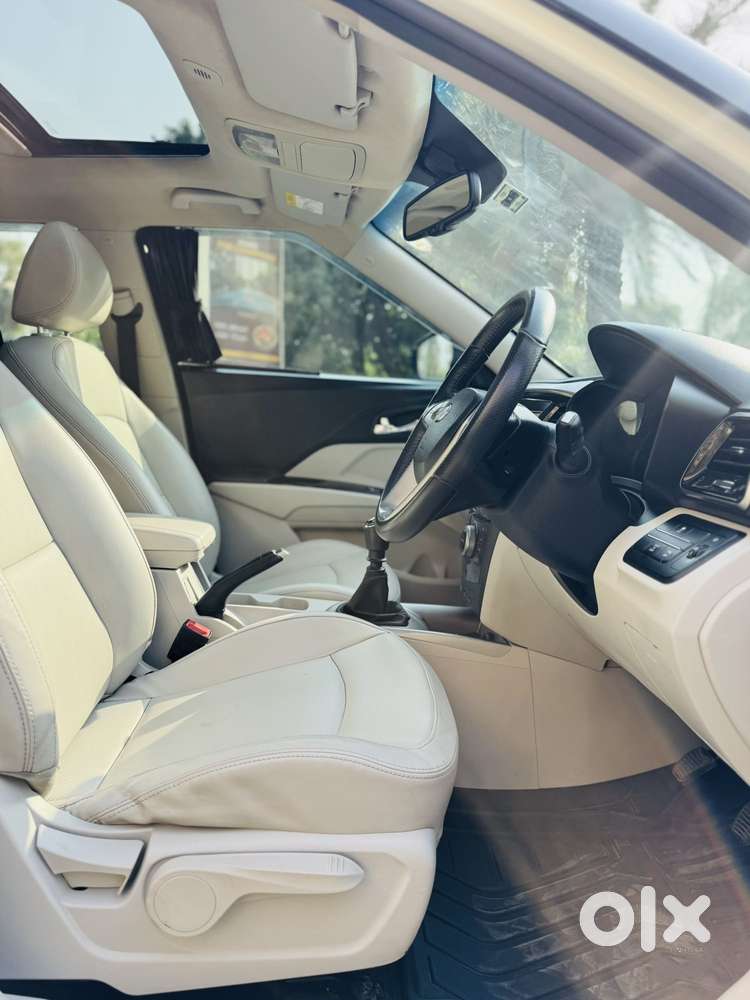 Mahindra Xuv300 W8 Option Diesel, 2019, Diesel