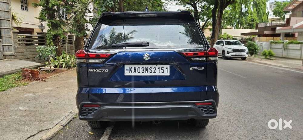 Toyota Innova Hycross 2.0 Vx (o) Hybrid 7 Str, 2023, Petrol