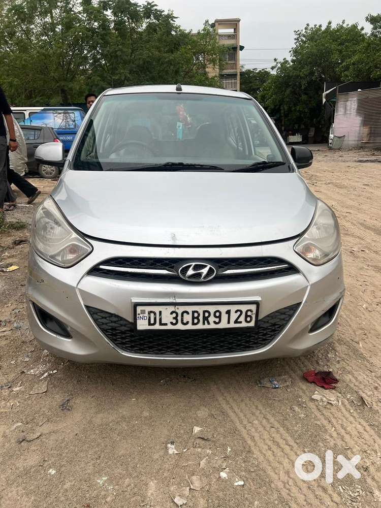 Hyundai Petrol Manual 2012