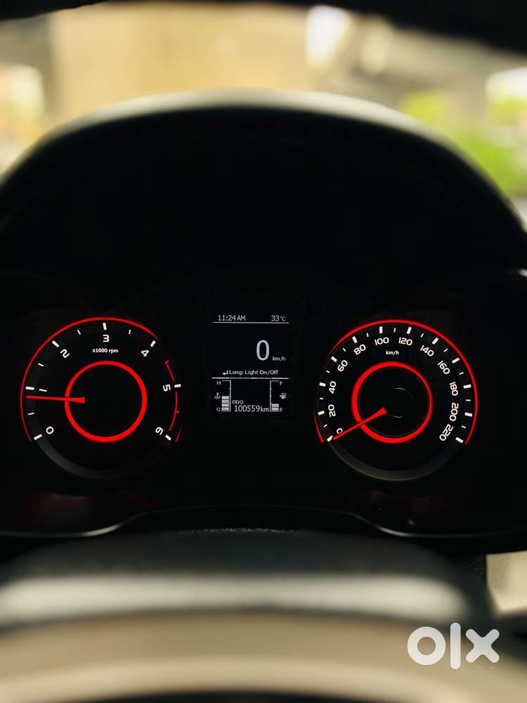 Mahindra Xuv300 W8 Diesel, 2022, Diesel