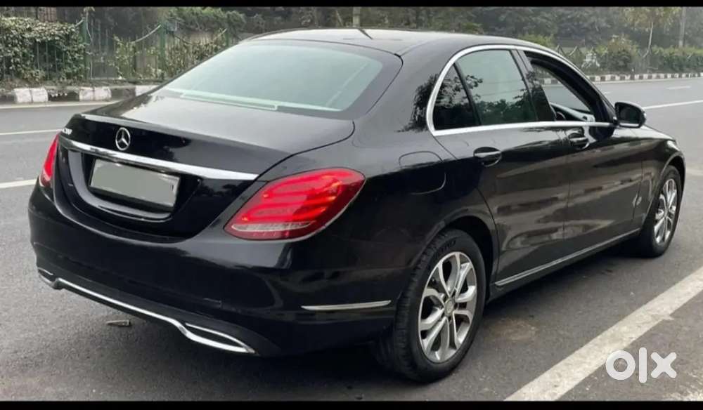 Mercedes-benz C-class 2016 Petrol 67000 Km Driven