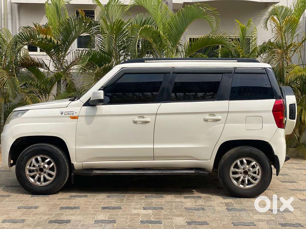 Mahindra Tuv 300 T8, 2016, Diesel