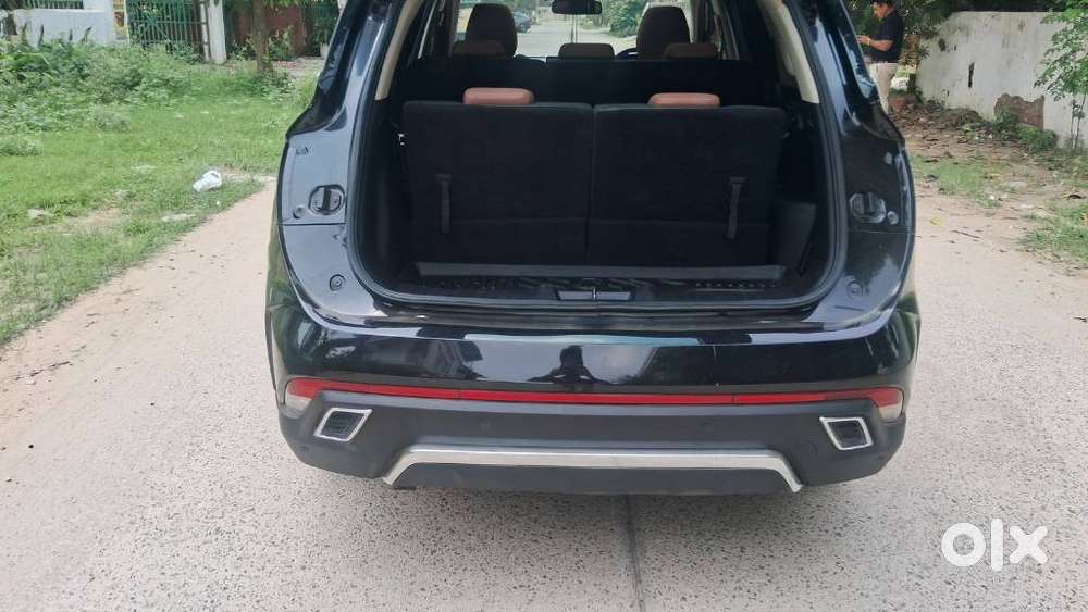 Mg Hector Plus Savvy Pro 1.5 Turbo Petrol Cvt 7 Str, 2023, Petrol