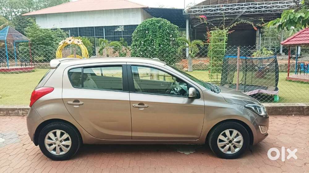 Hyundai I20 Sportz 1.2 Bs-iv, 2013, Diesel