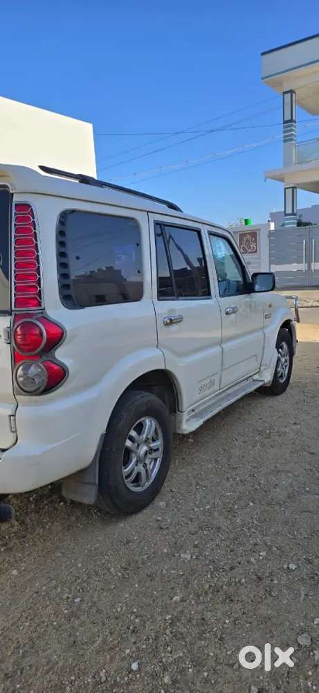 Mahindra Scorpio Diesel 2012 With Manual Transmission