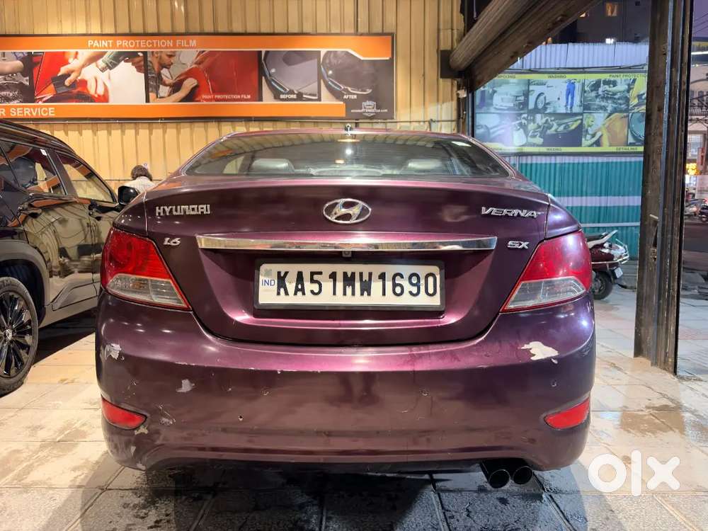 Hyundai Verna 2011 Petrol Well Maintained