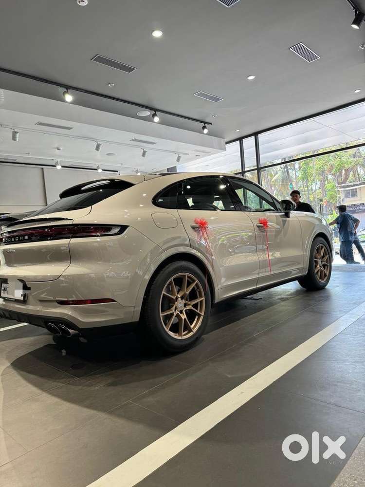 Porsche Cayenne Coupe Platinum Edition, 2024, Petrol