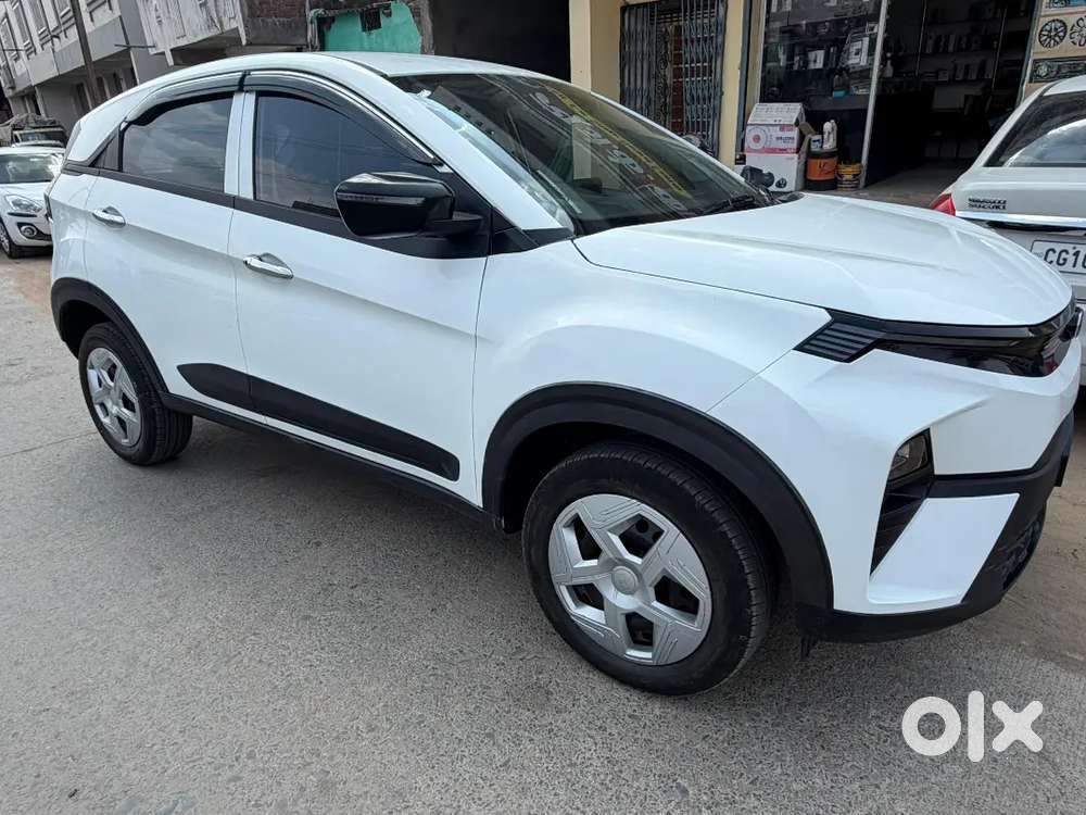 Tata Nexon 2025 Diesel 50000 Km Driven
