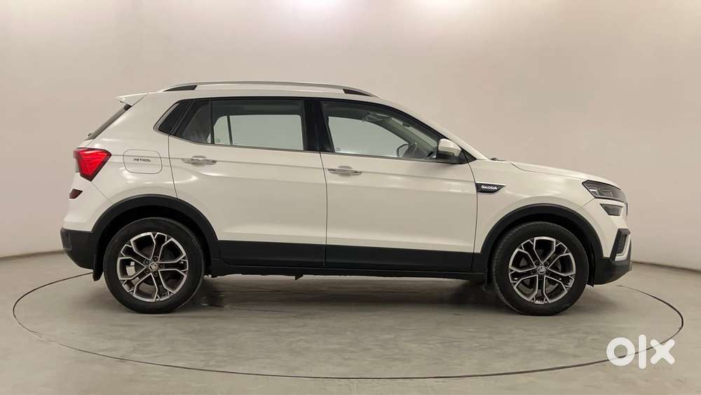 Skoda Kushaq Style 1.0l Tsi Mt, 2022, Petrol