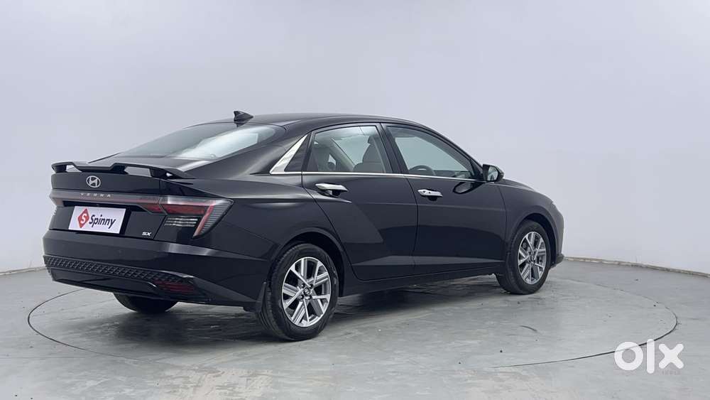 Hyundai Verna 1.5 Sx (o) Turbo Petrol Mt, 2025, Petrol