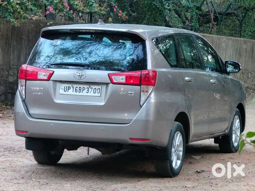 Toyota Innova Crysta 2.4 V 7 Str, 2017, Diesel