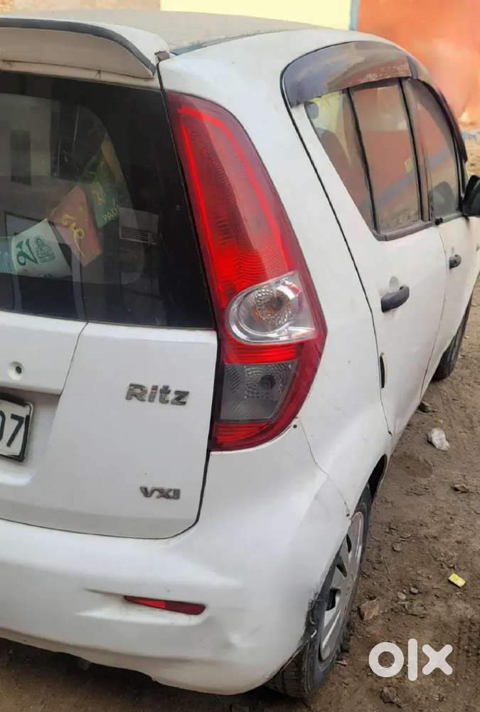 Maruti Suzuki Ritz Vxi 2012