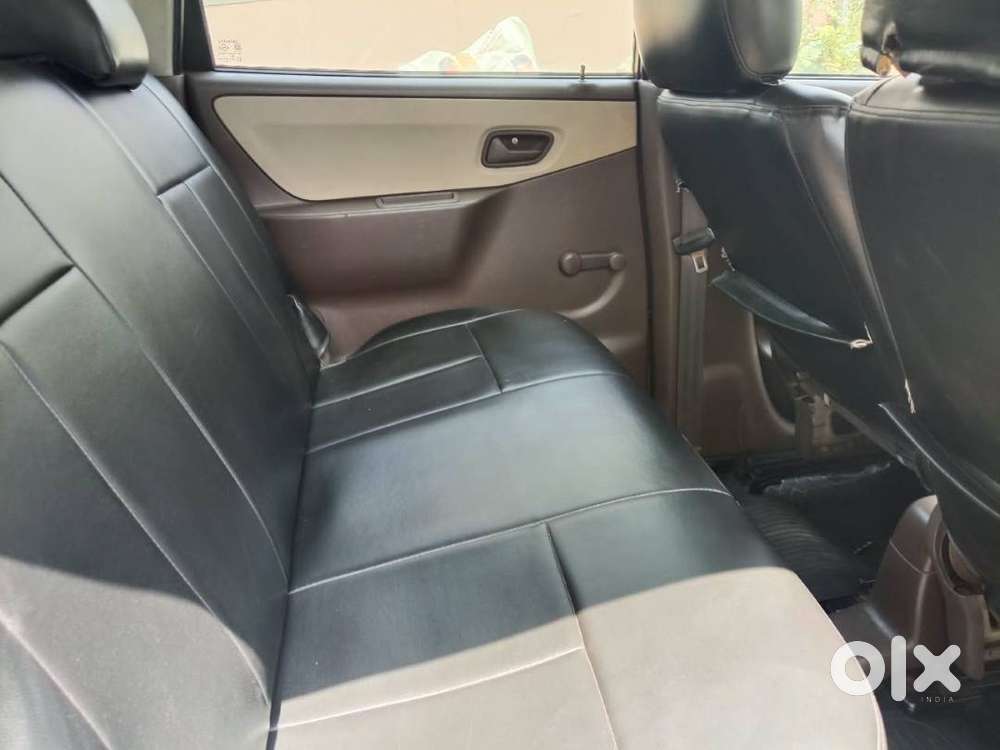 Maruti Suzuki Zen Estilo 2012