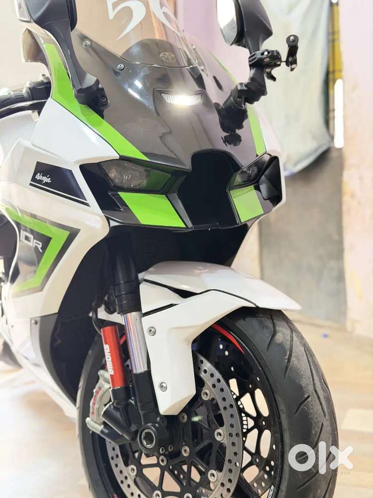 直哉 Model 2021 Kawasaki - ZX10R OG Colour - black grey - Motorcycles