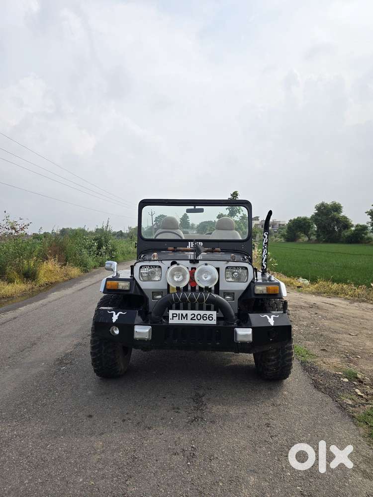 Mahindra Jeep 2.5l, 2000, Diesel