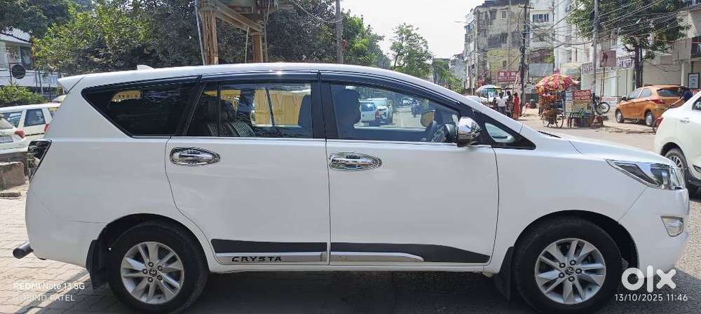Toyota Innova Crysta 2.4 G Mt, 2017, Diesel