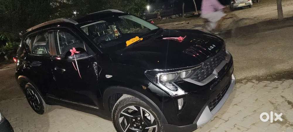Kia Sonet 2024 Petrol 28000 Km Driven