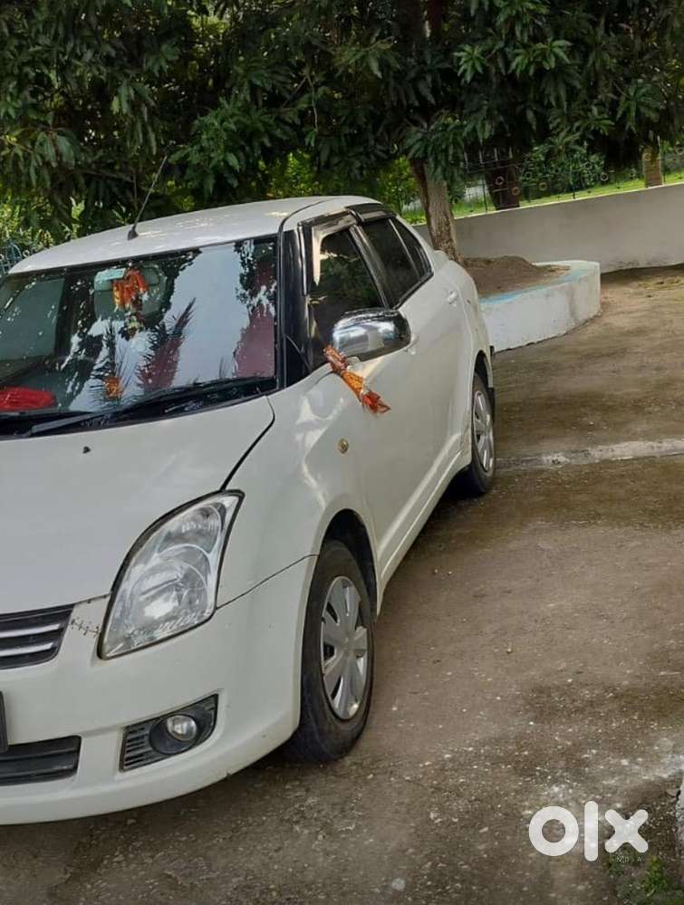 Maruti Suzuki Dzire 2011 Petrol Well Maintained