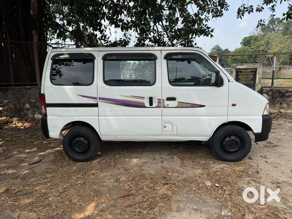 Maruti Suzuki Eeco 5 Str Ac (o), 2013, Petrol